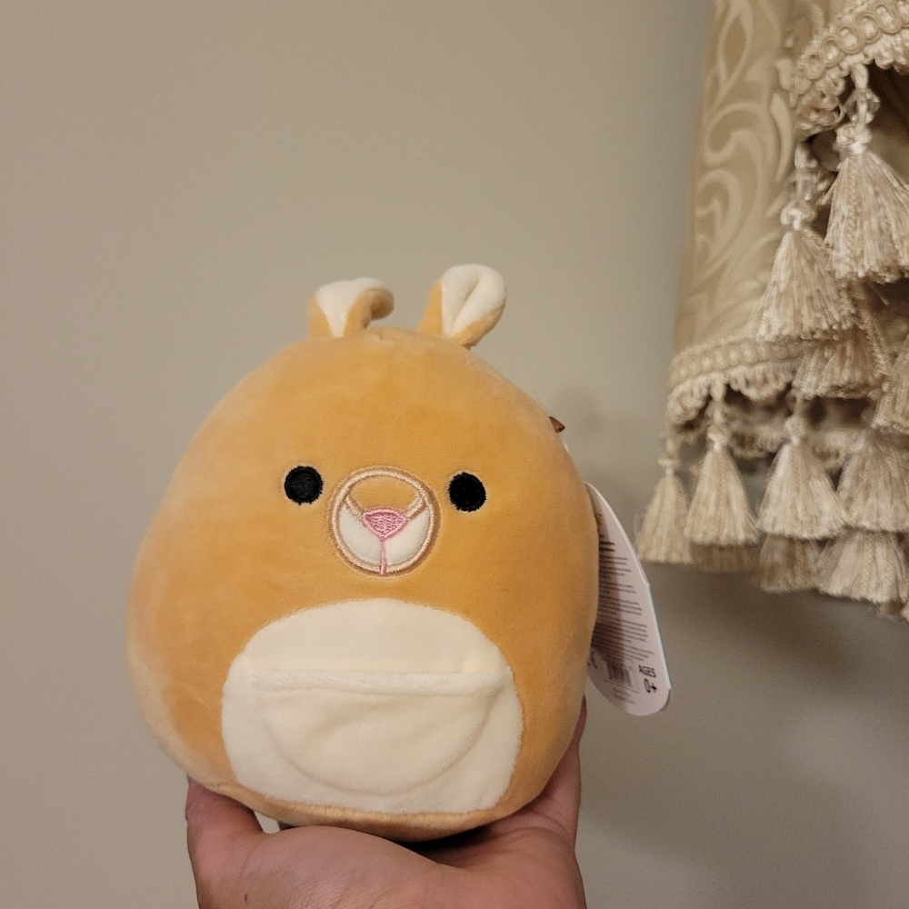 Squishmallow keely "5